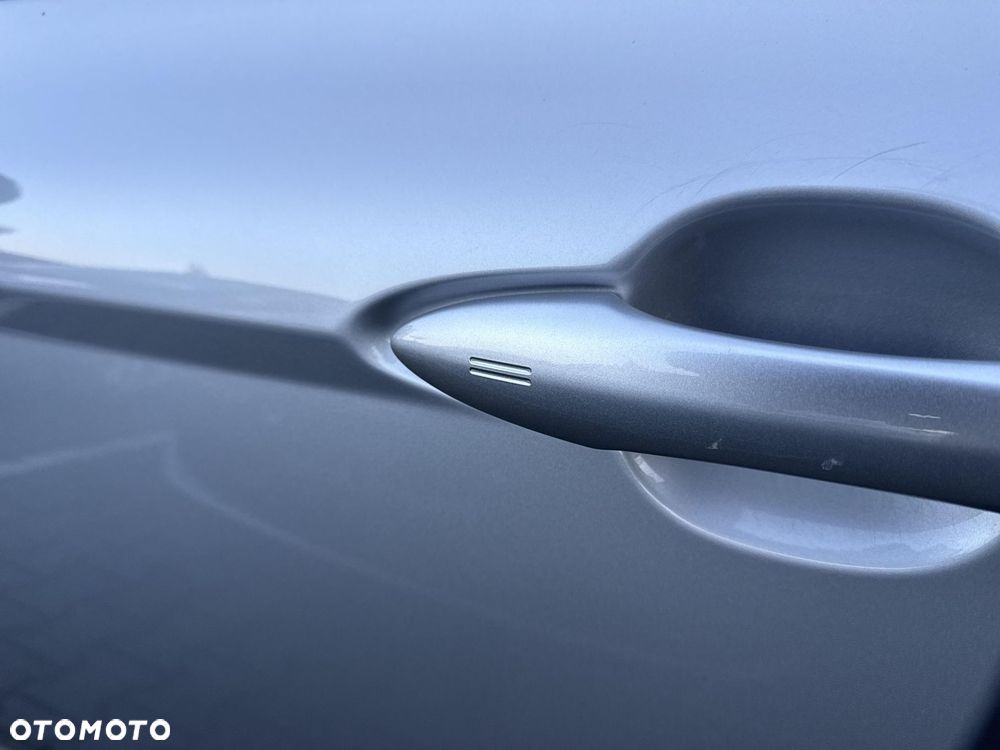 Toyota Camry 2.5 Hybrid Executive CVT - 20