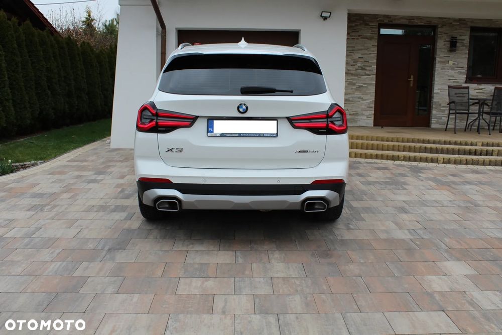 BMW X3 xDrive20i - 12