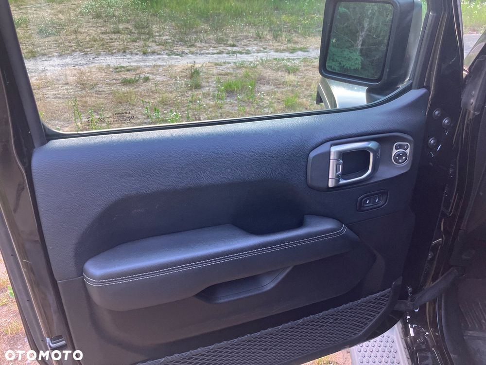 Jeep Wrangler 2.0 T-GDI Hardtop AWD Automatik Sahara - 16