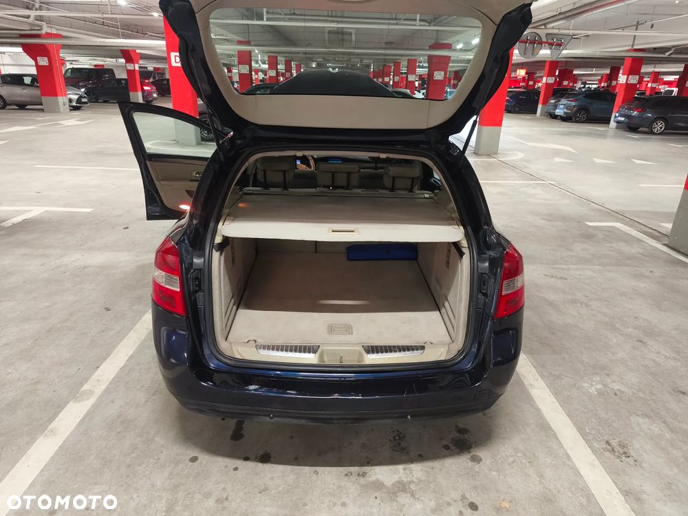 Renault Laguna 2.0 dCi Privilege - 21