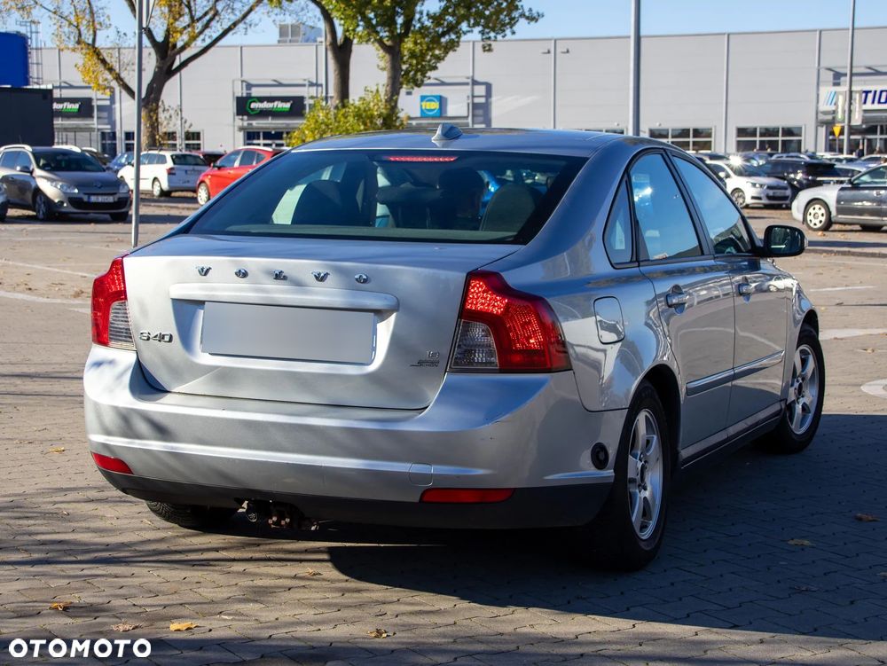 Volvo S40 1.8 Kinetic - 11