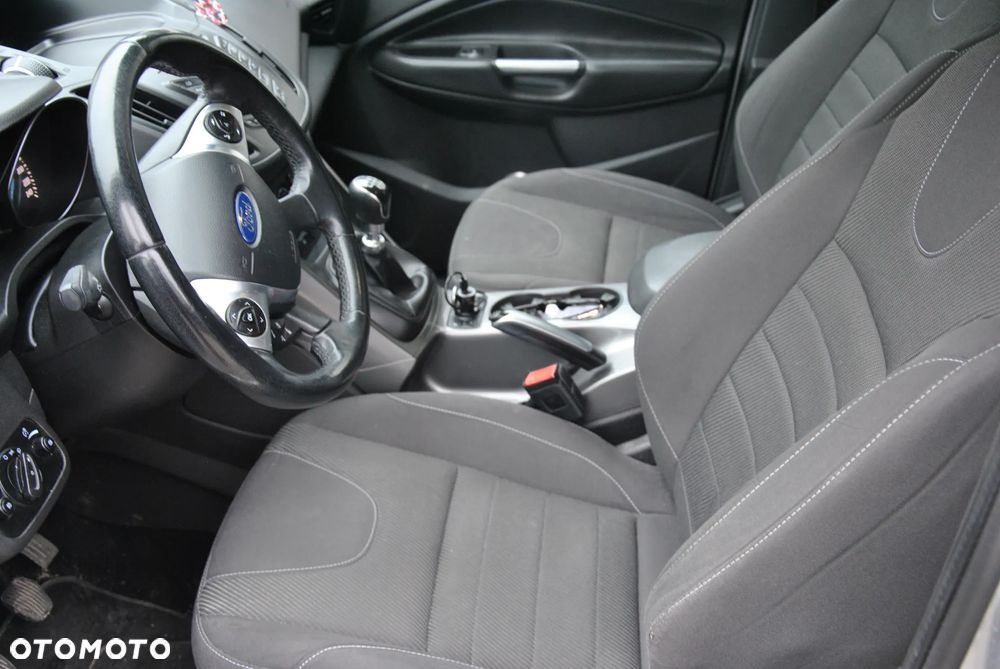 Ford Kuga 2.0 TDCi FWD Trend - 10