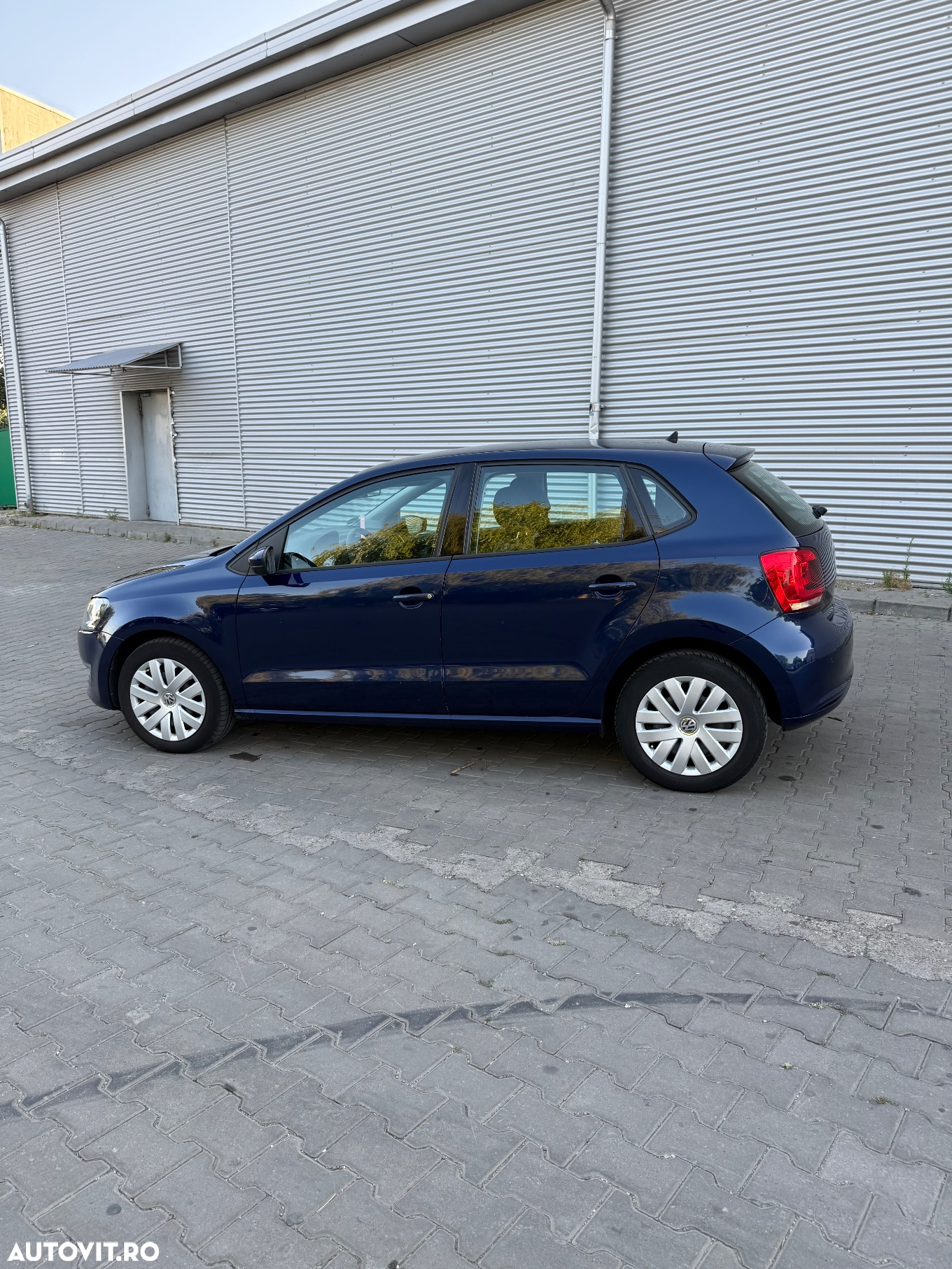 Volkswagen Polo 1.2 Comfortline - 4