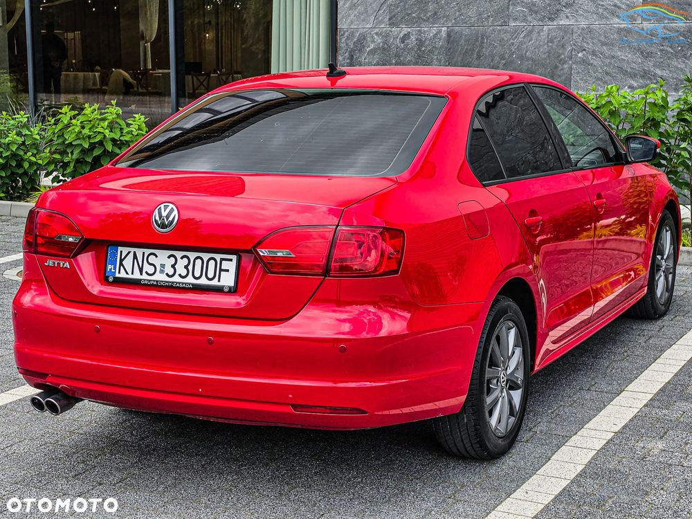Volkswagen Jetta - 12