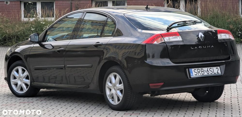Renault Laguna dCi 110 FAP Dynamique - 15