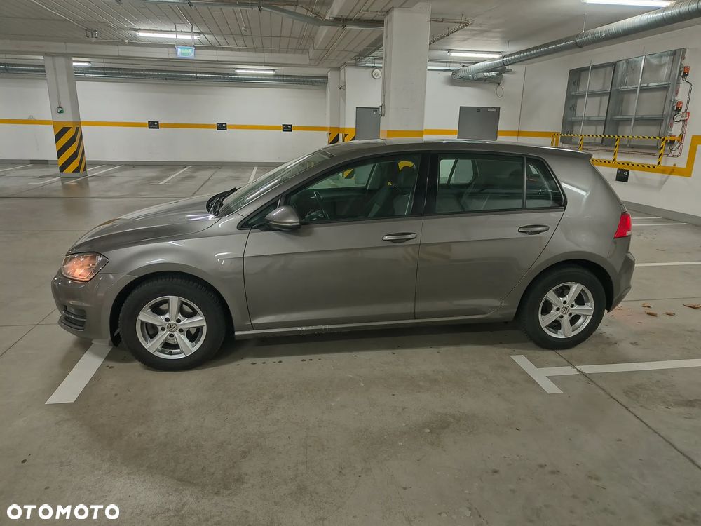Volkswagen Golf - 7