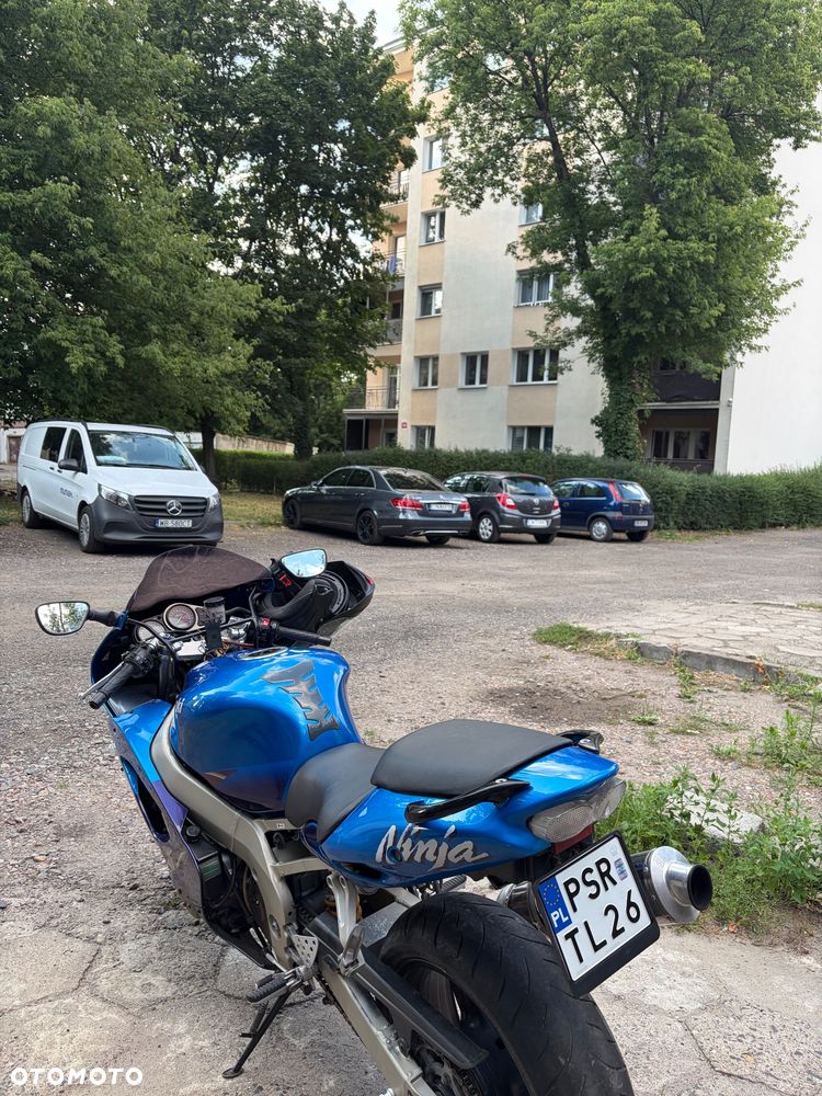 Kawasaki Ninja - 2