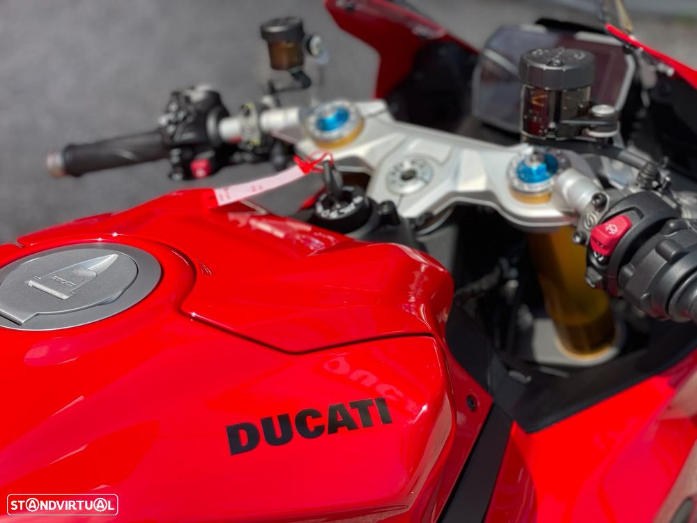 Ducati Panigale V2 S - 7