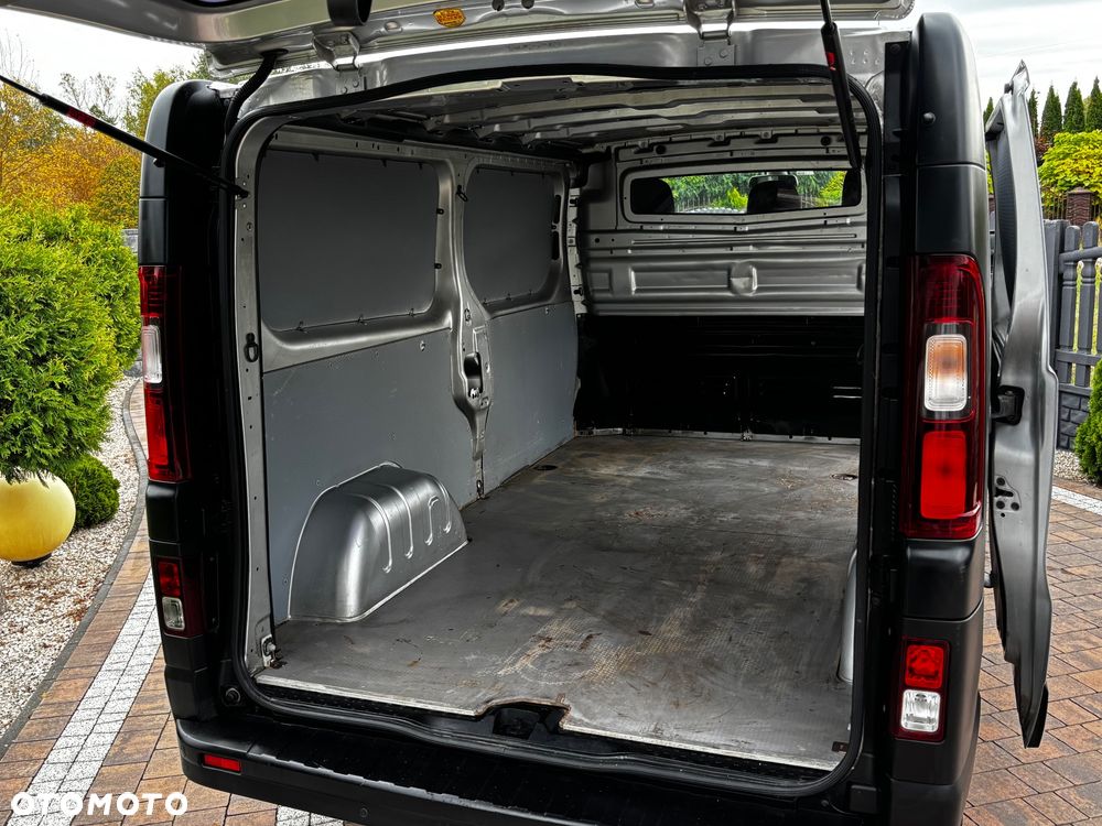 Opel Vivaro - 20