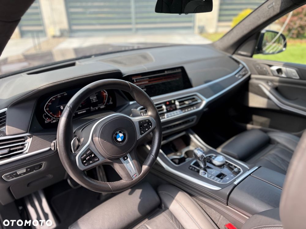 BMW X7 xDrive40d - 11