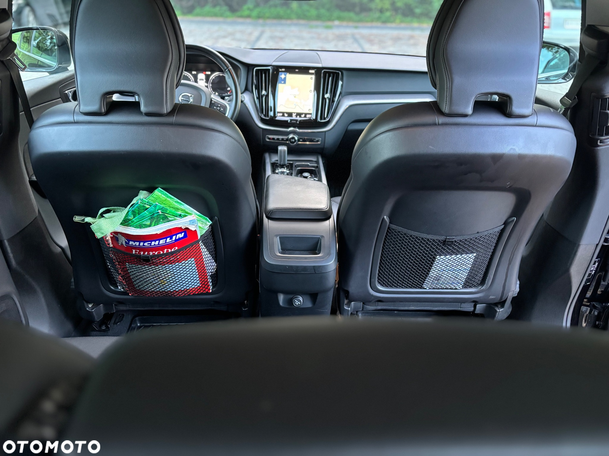 Volvo XC 60 D4 AWD Momentum - 25
