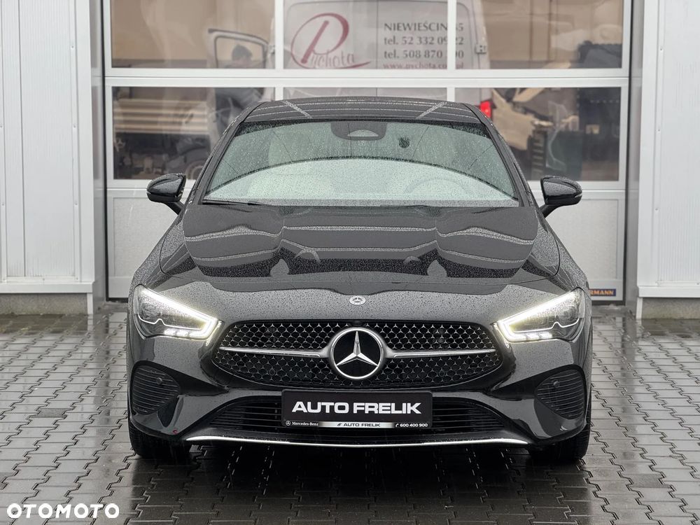 Mercedes-Benz CLA 200 Progressive 7G-DCT - 5