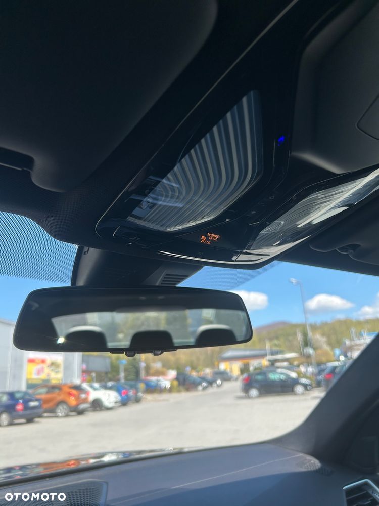 BMW Seria 3 330i M Sport - 20
