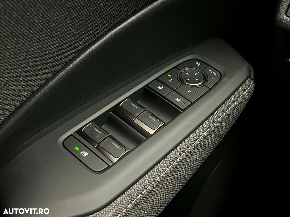 Lexus LBX 1.5 HEV 4x2 CVT Business - 27