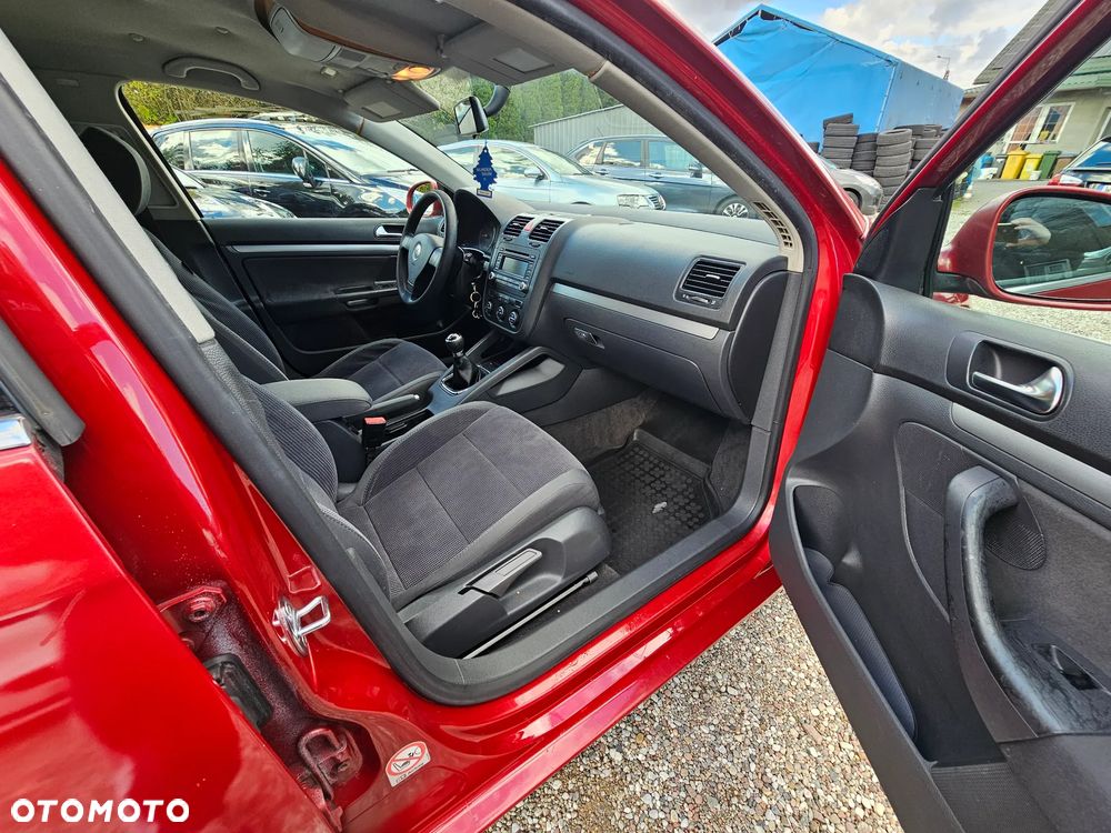 Volkswagen Jetta 2.0 TDI Comfortline - 5