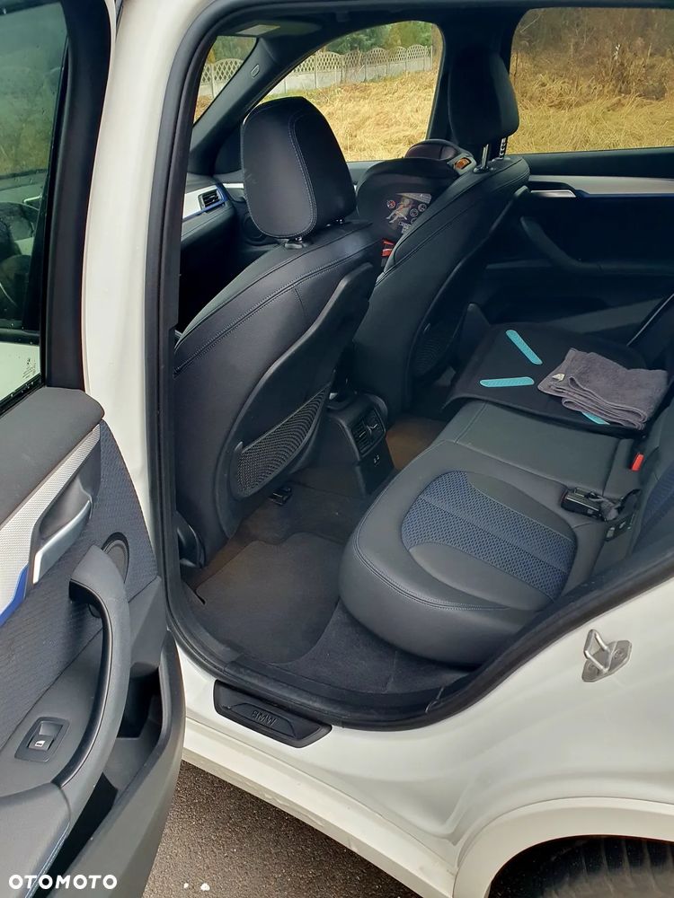 BMW X1 sDrive18d M Sport - 13