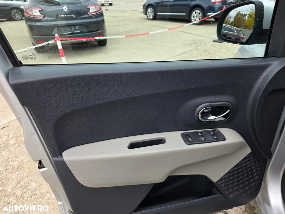 Dacia Lodgy dCi 110 Prestige - 14