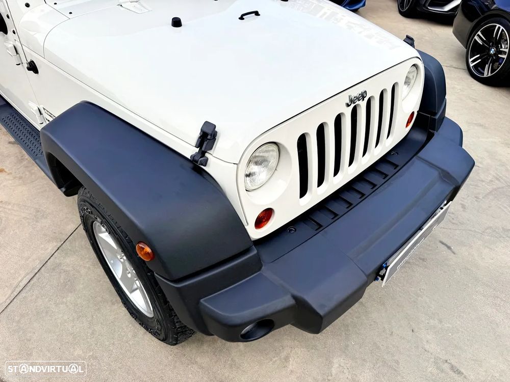 Jeep Wrangler 2.8 CRD MTX Sport - 37