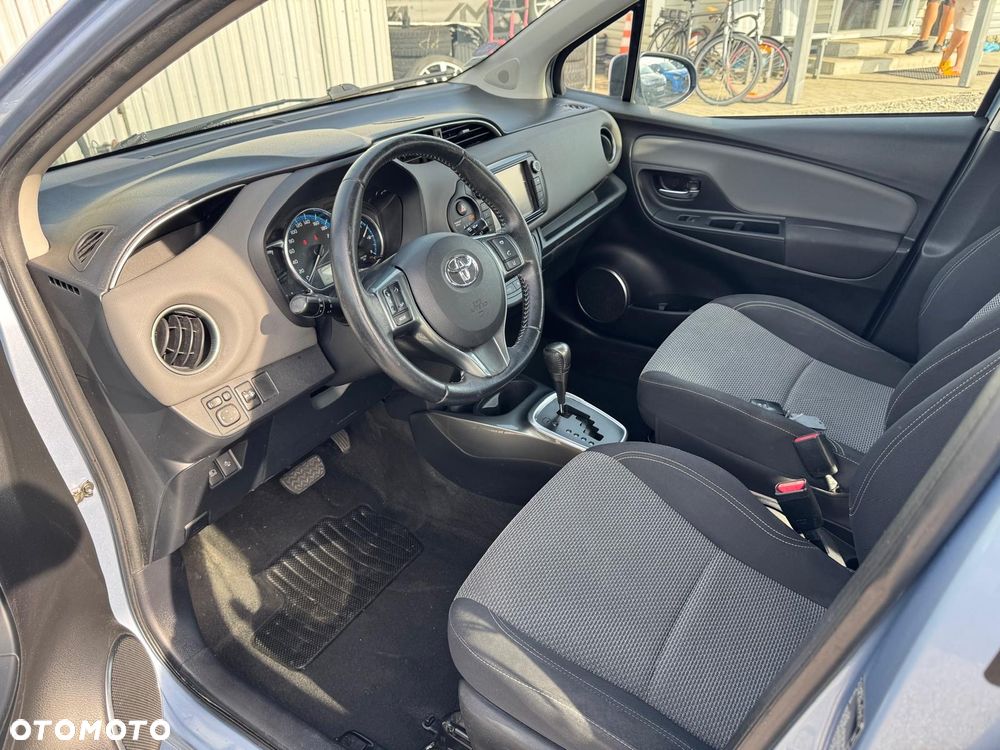 Toyota Yaris 1.5 VVT-i Style - 11