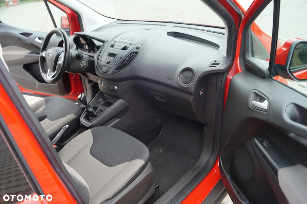 Ford Tourneo Courier 1.5 TDCi Trend - 8