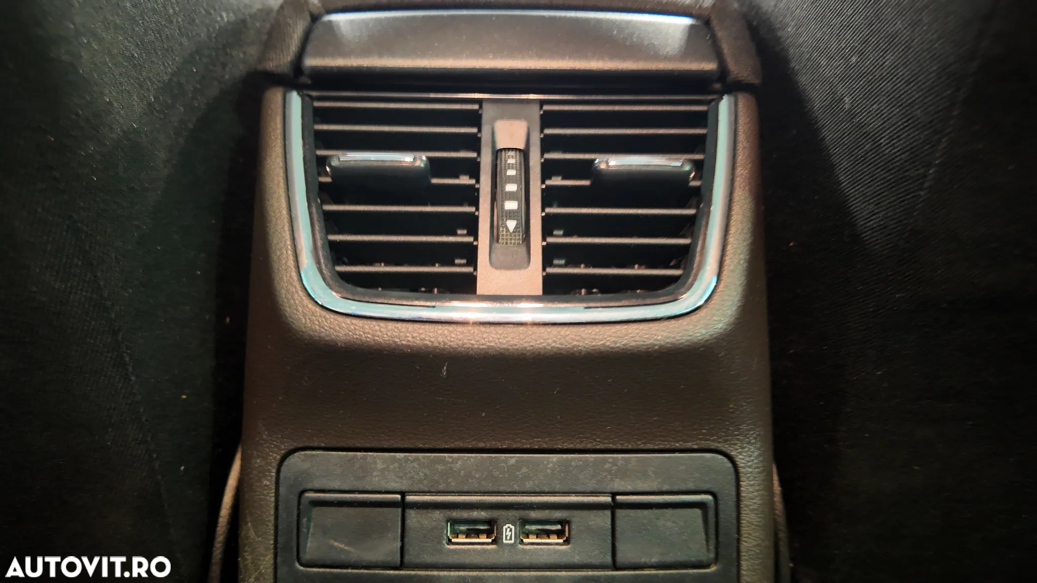 Skoda Octavia Combi Diesel 2.0 TDI 4X4 DSG Scout - 33