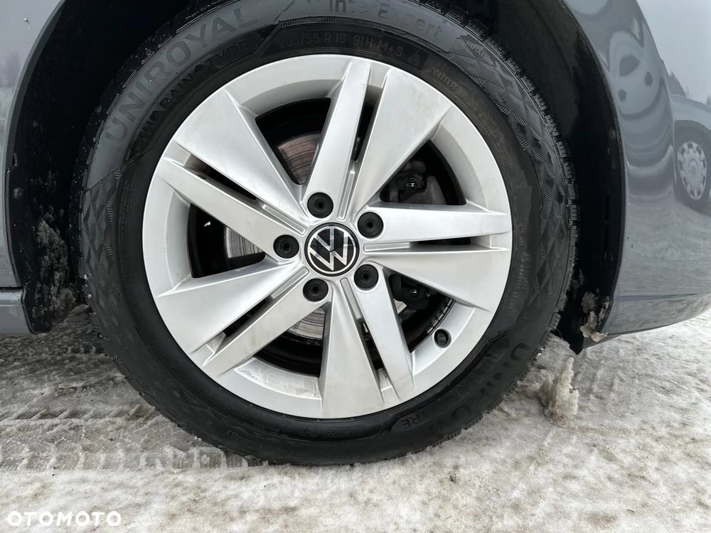 Volkswagen Golf 1.5 TSI BMT Evo Comfortline DSG - 18