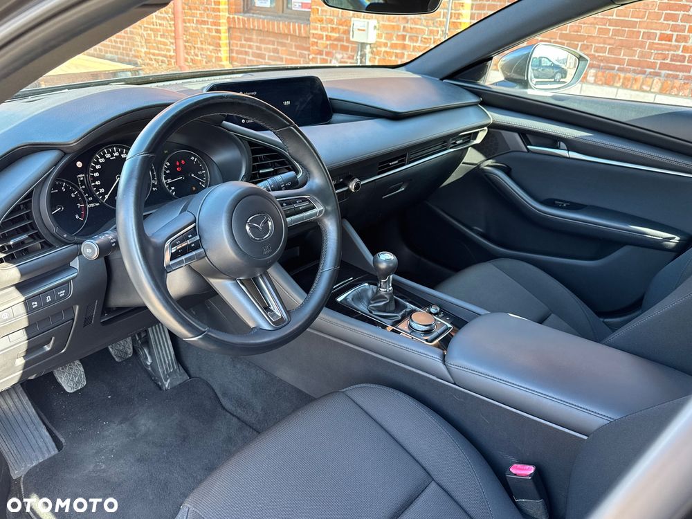 Mazda 3 SKYACTIV-X 2.0 M-Hybrid - 20