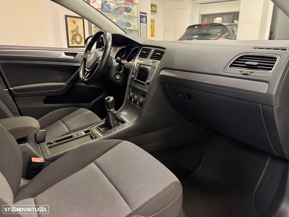 VW Golf 1.6 TDi GPS Edition - 11