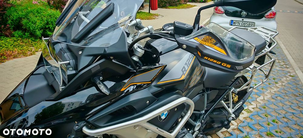 BMW R - 9
