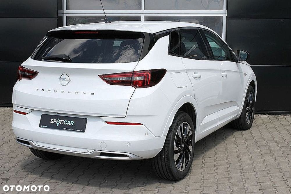 Opel Grandland 1.2 T Business Elegance S&S - 15