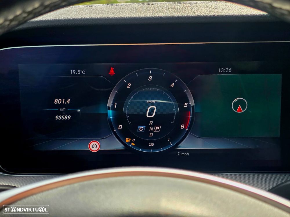 Mercedes-Benz E 220 d Cabrio 9G-Tronic AMG Line - 15