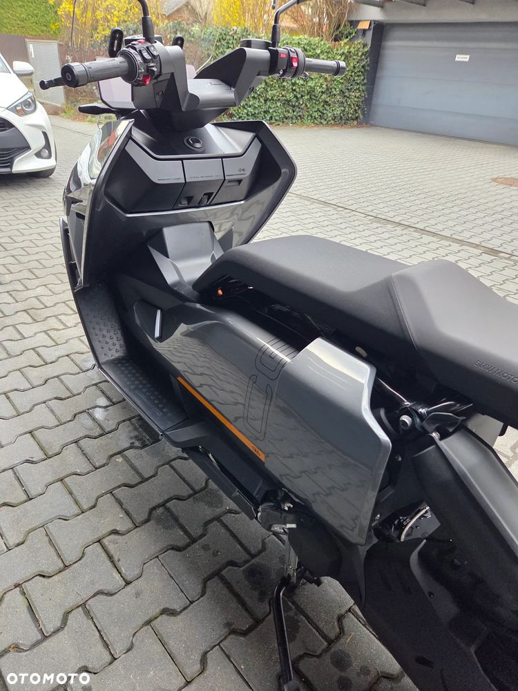 BMW CE 04 - 9