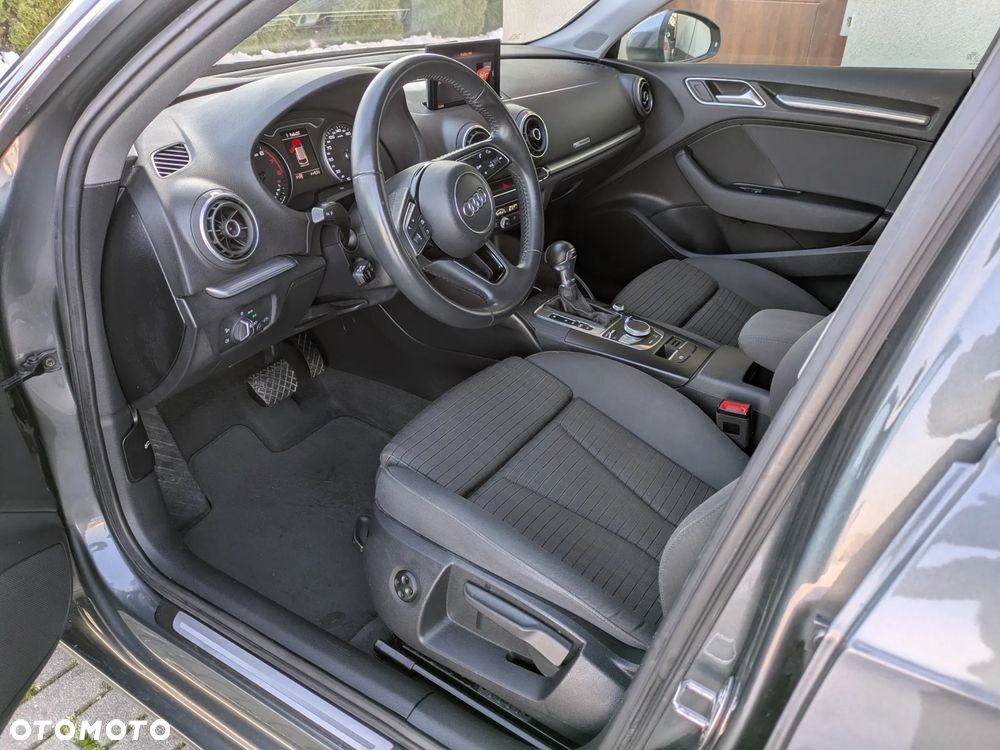 Audi A3 Sportback 1.5 TFSI cylinder on demand S tronic - 6