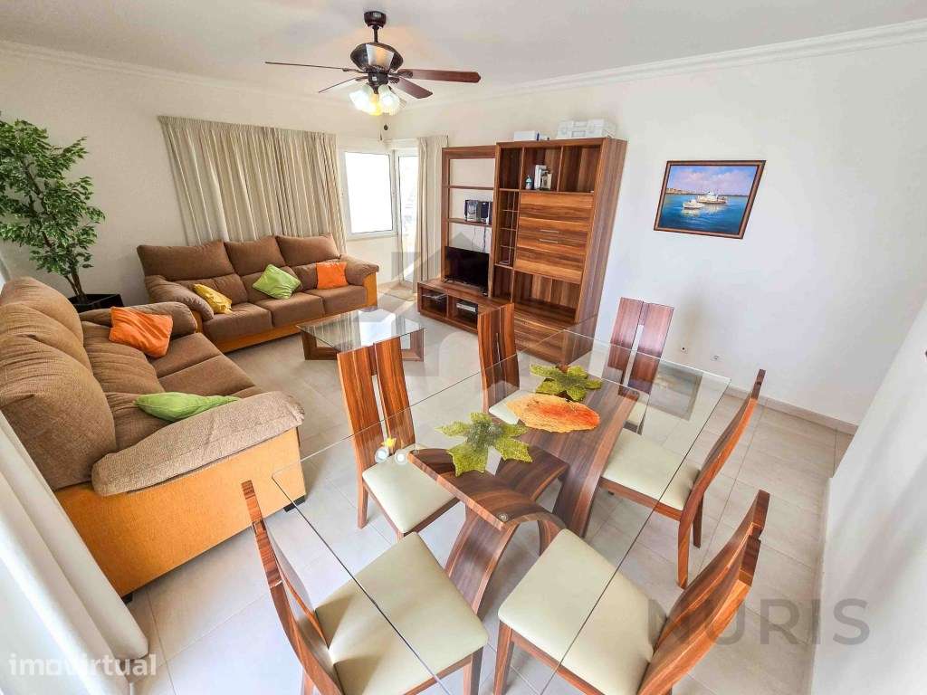 Apartamento T2 para Venda na Praia da Rocha - Grande imagem: 2/28