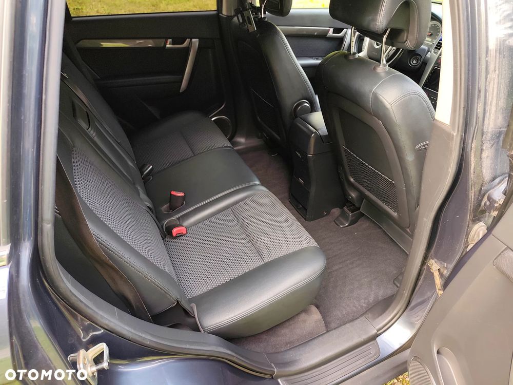 Chevrolet Captiva 2.0 d LT high - 13
