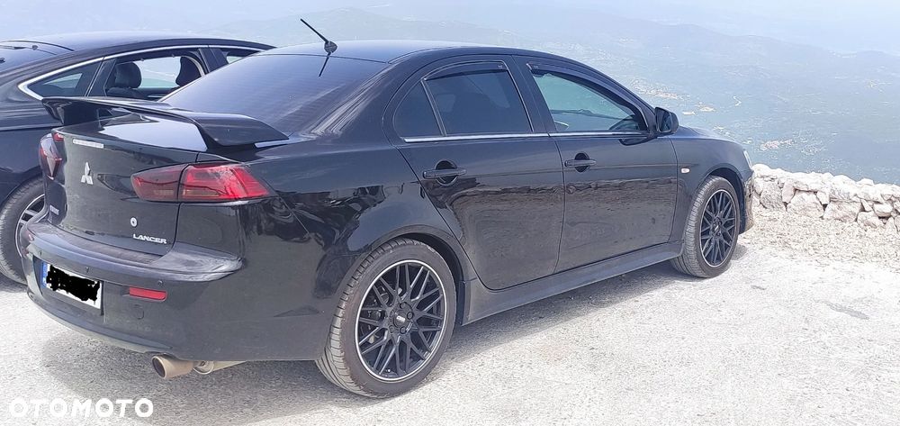 Mitsubishi Lancer 1.8 Instyle NAVI - 2