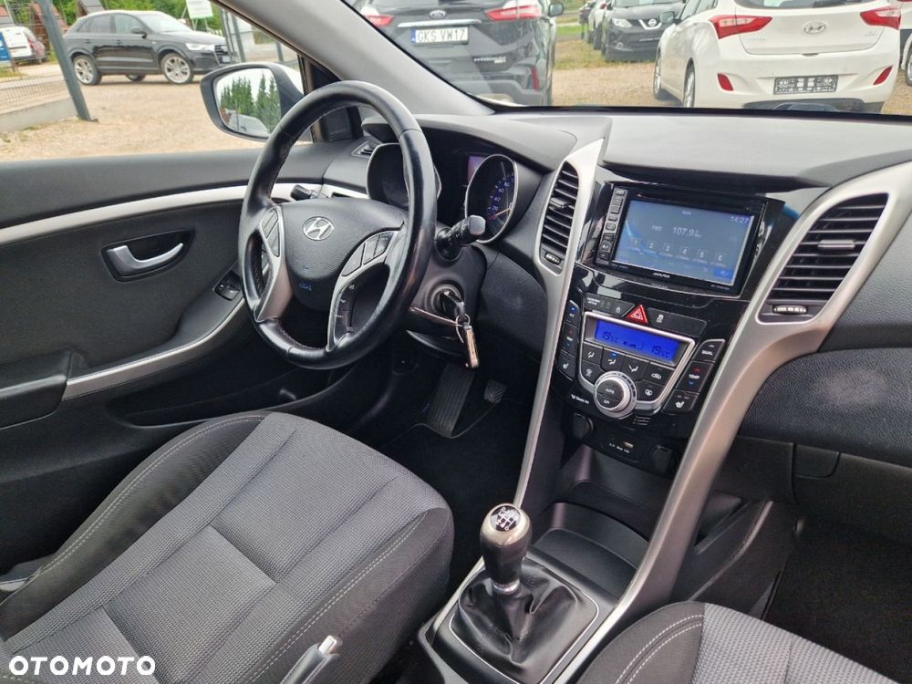 Hyundai i30 1.6 GDI Style - 22