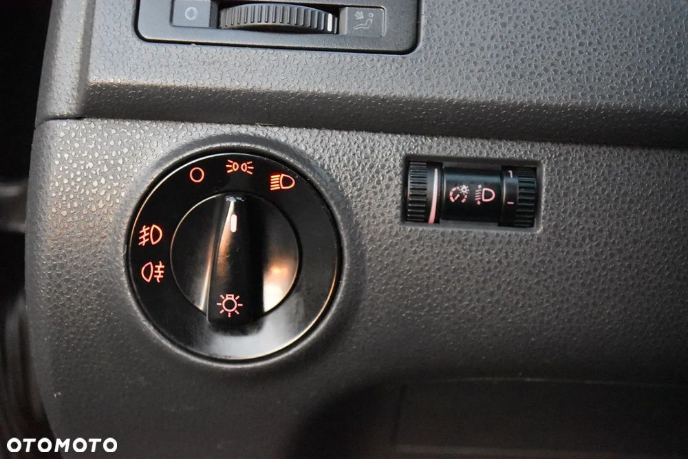 Volkswagen Polo 1.2 Tour Edition - 29