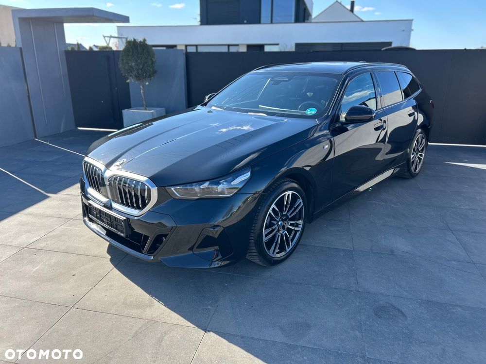 BMW Seria 5 520d xDrive - 12