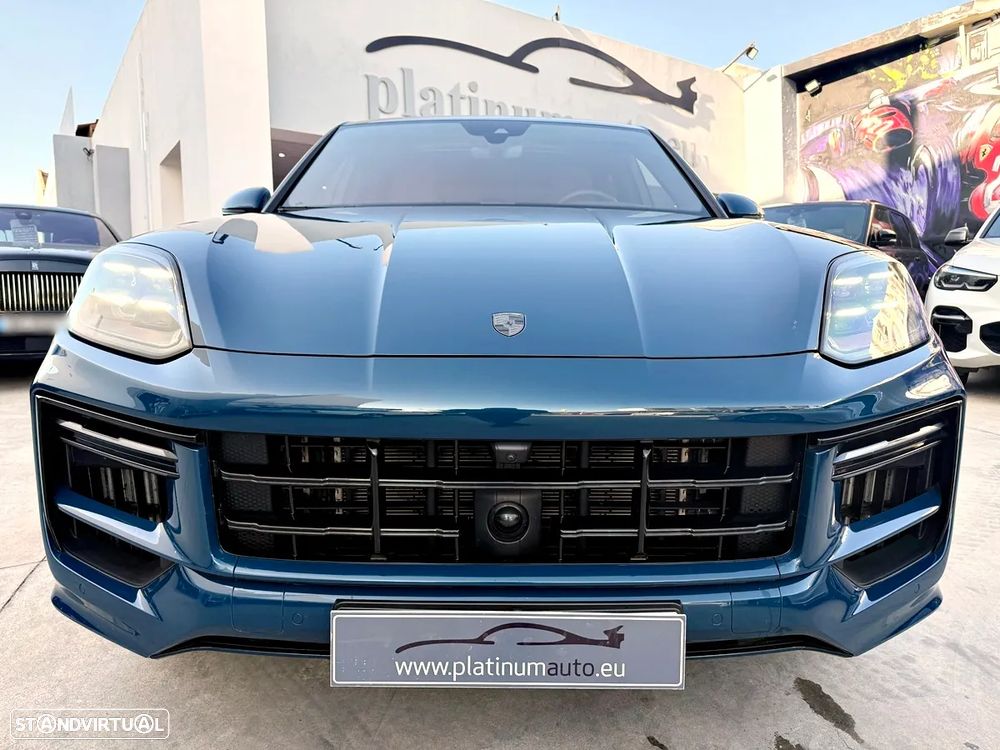 Porsche Cayenne Turbo E-Hybrid - 9