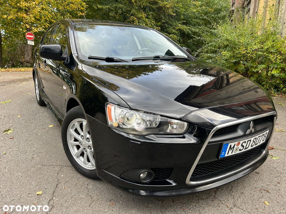 Mitsubishi Lancer 1.6 Invite - 31