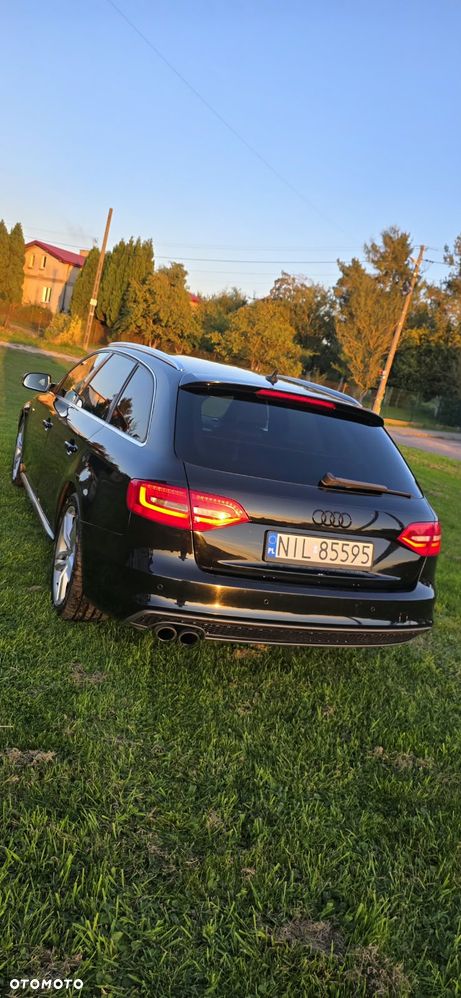 Audi A4 Avant - 6