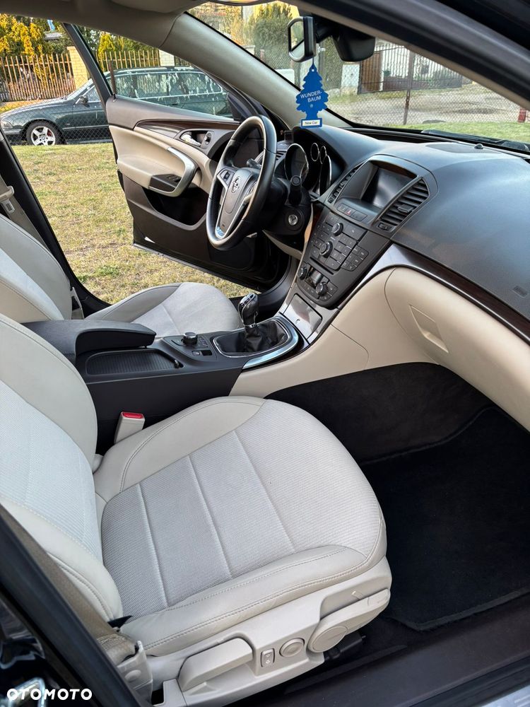 Opel Insignia 2.0 CDTI - 15