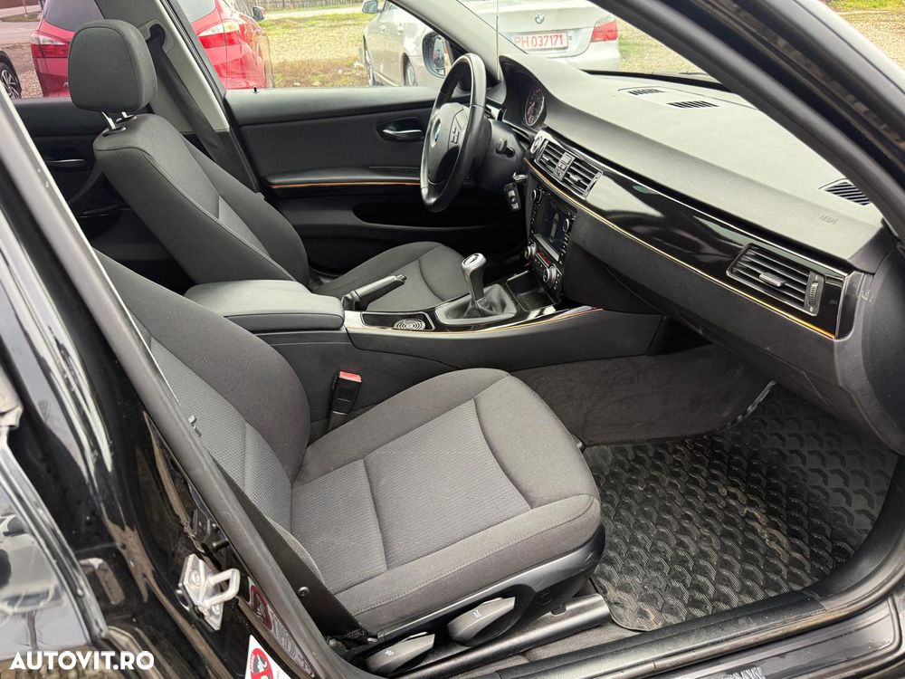 BMW Seria 3 320d DPF Edition Fleet Lifestyle - 4