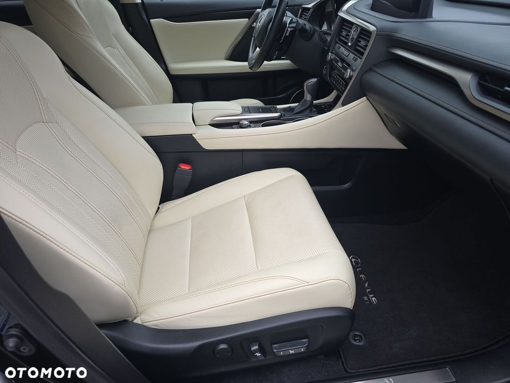 Lexus RX 450h F-Impression - 9