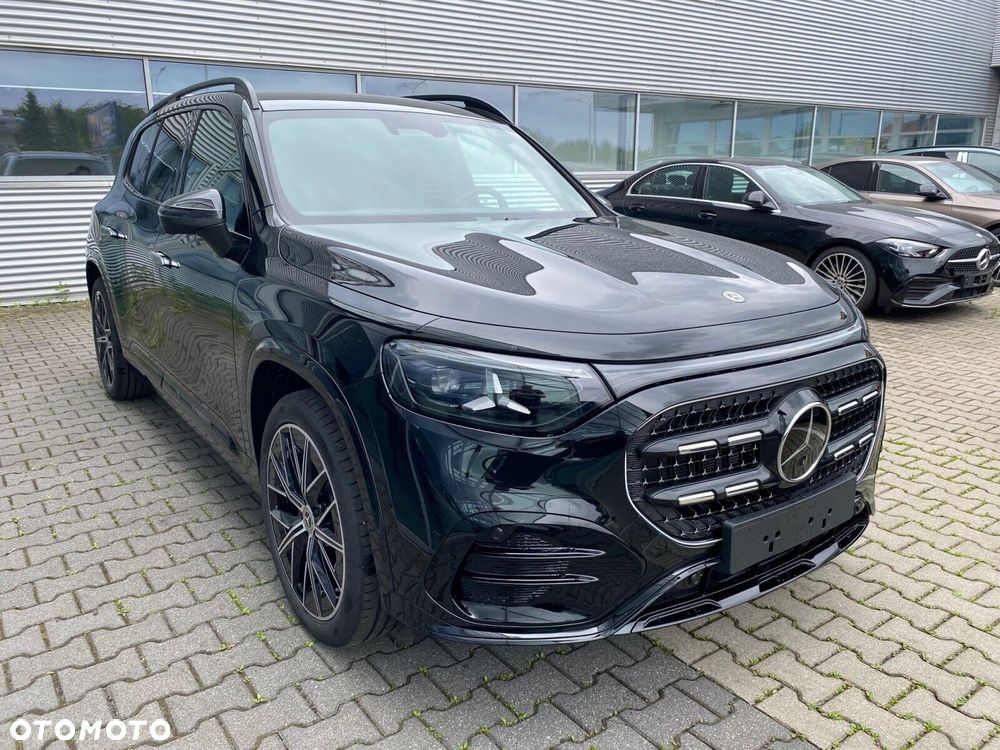 Mercedes-Benz GLB - 5