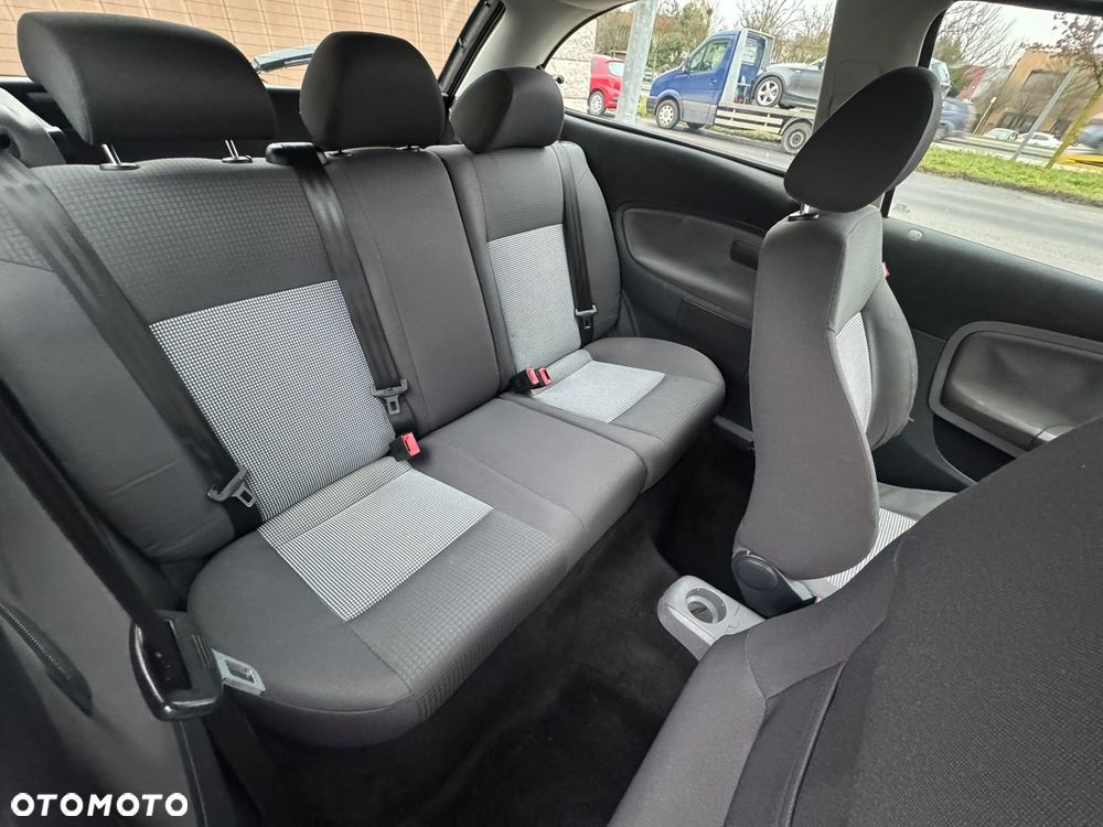 Seat Ibiza 1.4 16V Comfort Edition - 5