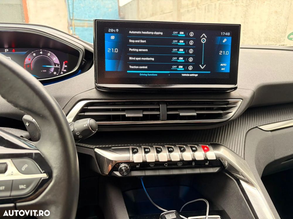 Peugeot 3008 1.2 PureTech 130 EAT8 Allure Pack - 13