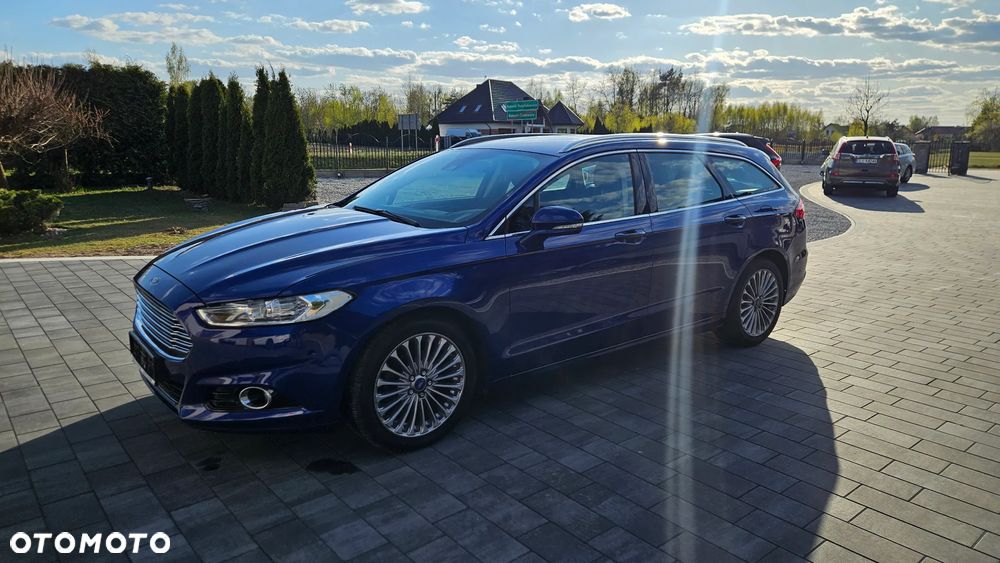 Ford Mondeo - 32