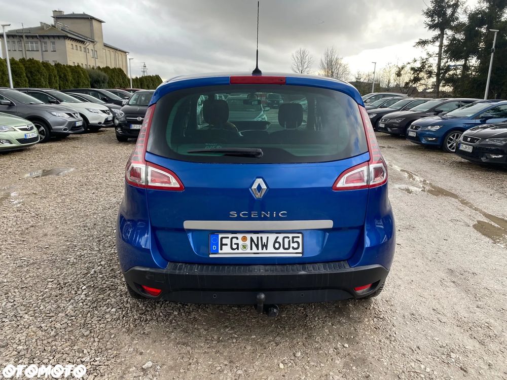 Renault Scenic 1.6 16V 110 Dynamique - 5